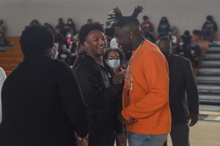 aj-brown-starkville-tennessee-titans00022